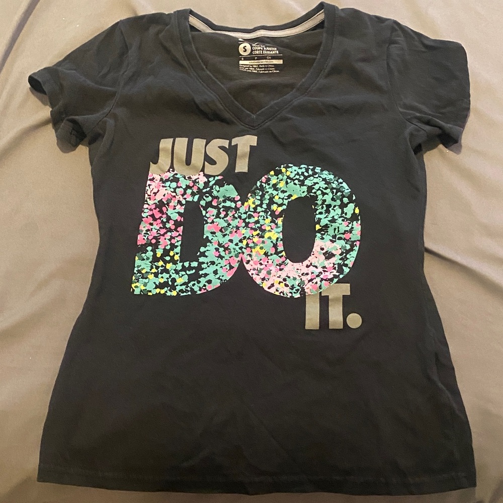 Nike Just Do it graphic tee